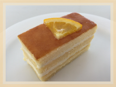 ハーブとはちみつとオレンジクリームケーキ-01.jpg