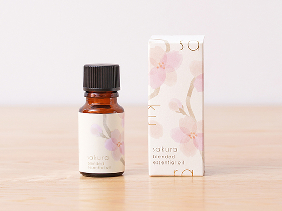 01)さくら（箱付）_10mL.jpg